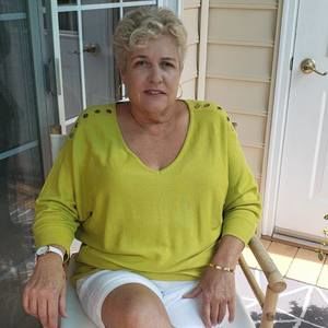 Meet your Posher, Janet